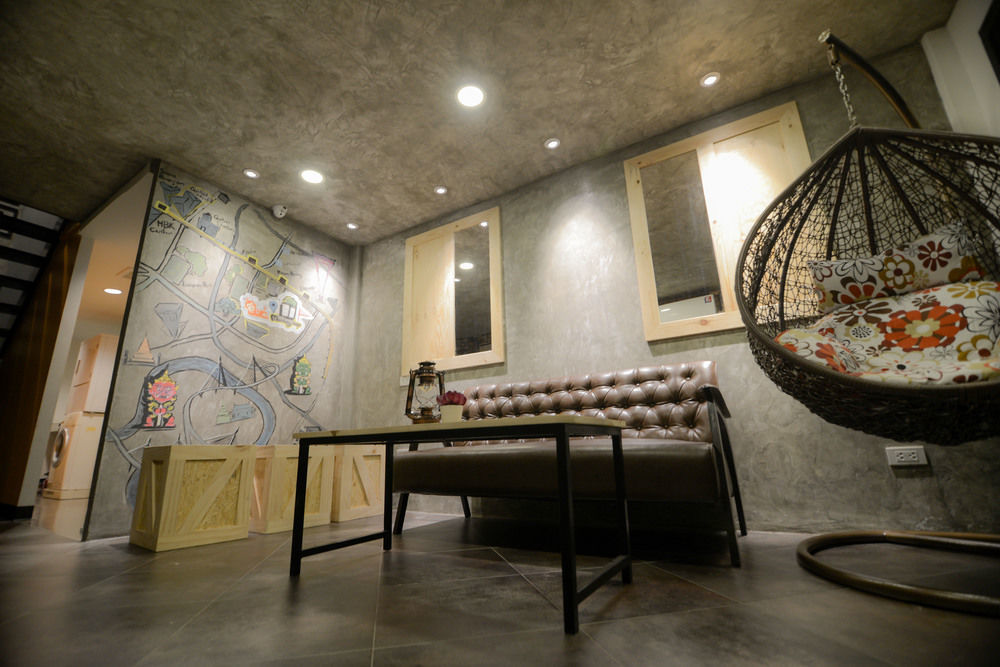 Monkeynap Hostel Bangkok Exterior photo